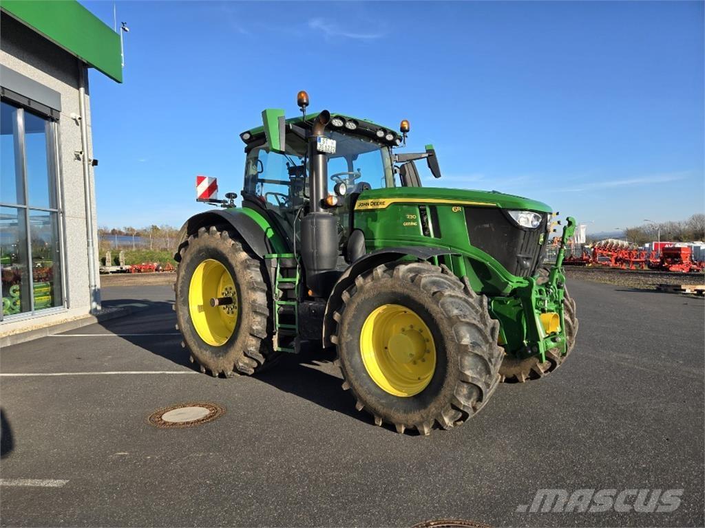 John Deere 6R230 Трактори