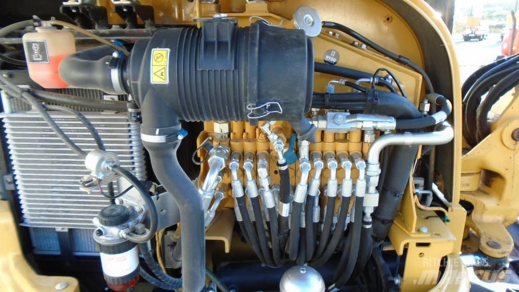 CAT 303.5 E CR Мини екскаватори < 7 т