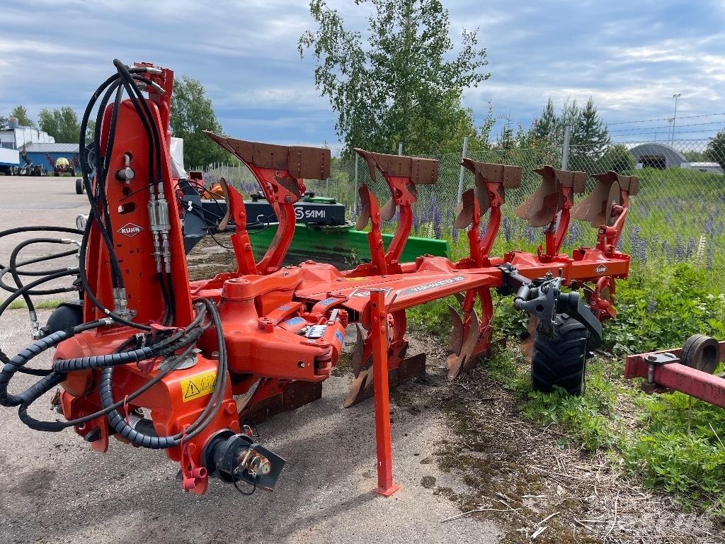 Kuhn Vari-Master 123 Реверсивни плугове