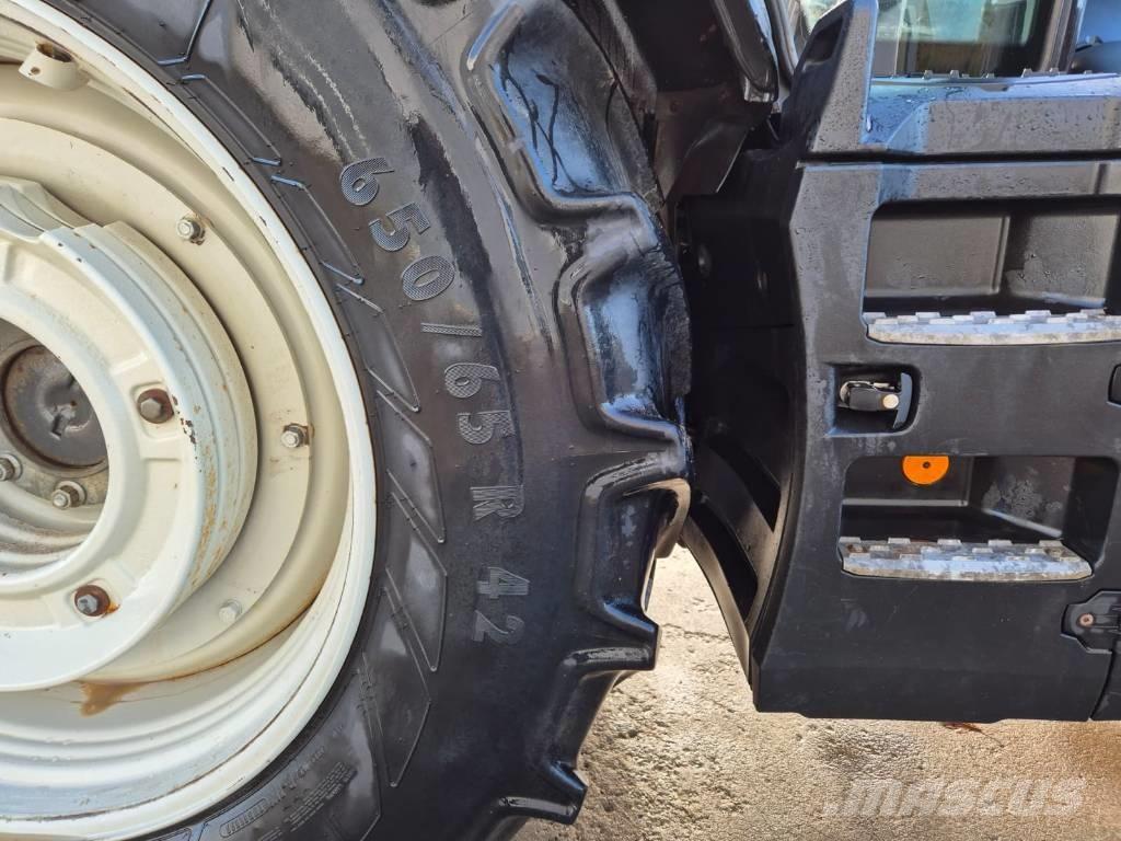 Valtra T 254 Трактори