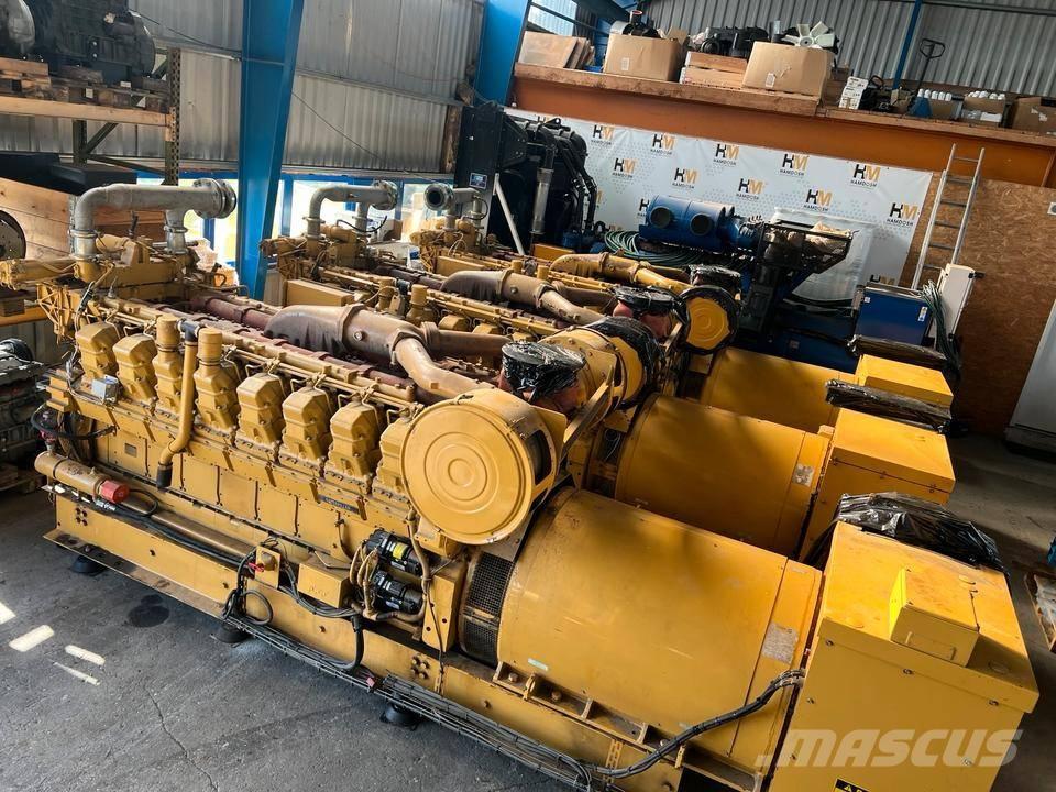 CAT 2000 KVA Дизелови генератори
