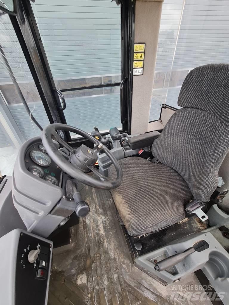 CAT 914 G Колесни товарачи