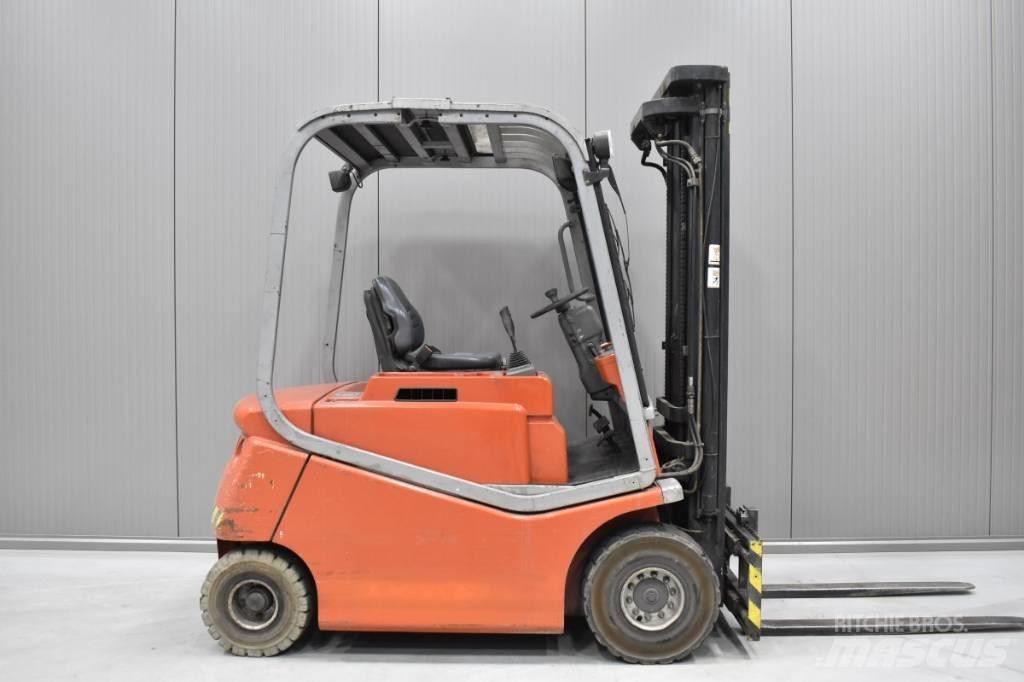 BT C4E 250V Електрически вилични кари-повдигачи