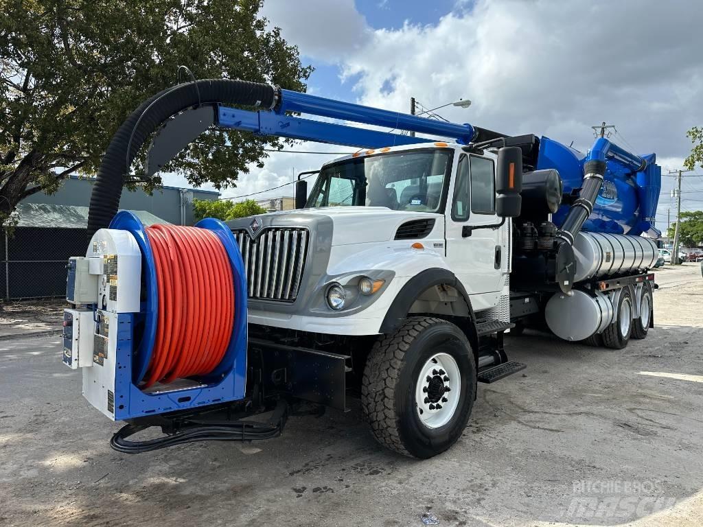 International 7500 Комби / вакуум камиони
