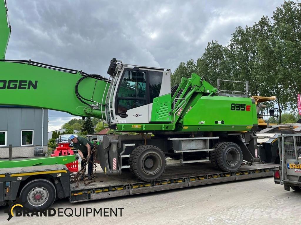 Sennebogen 835M E Оператори на отпадъци/индустрия
