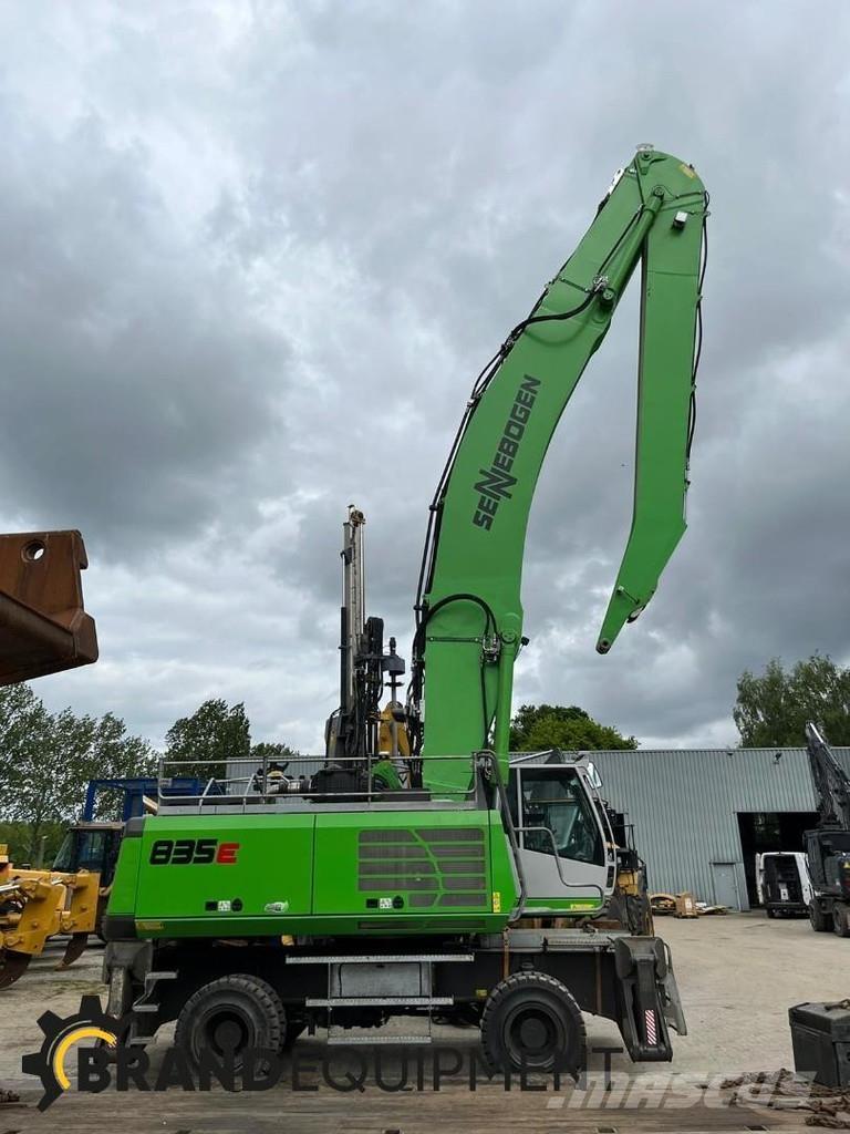 Sennebogen 835M E Оператори на отпадъци/индустрия
