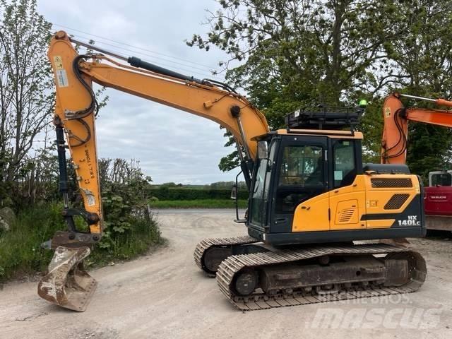 Hyundai HX 140 L Верижен екскаватор