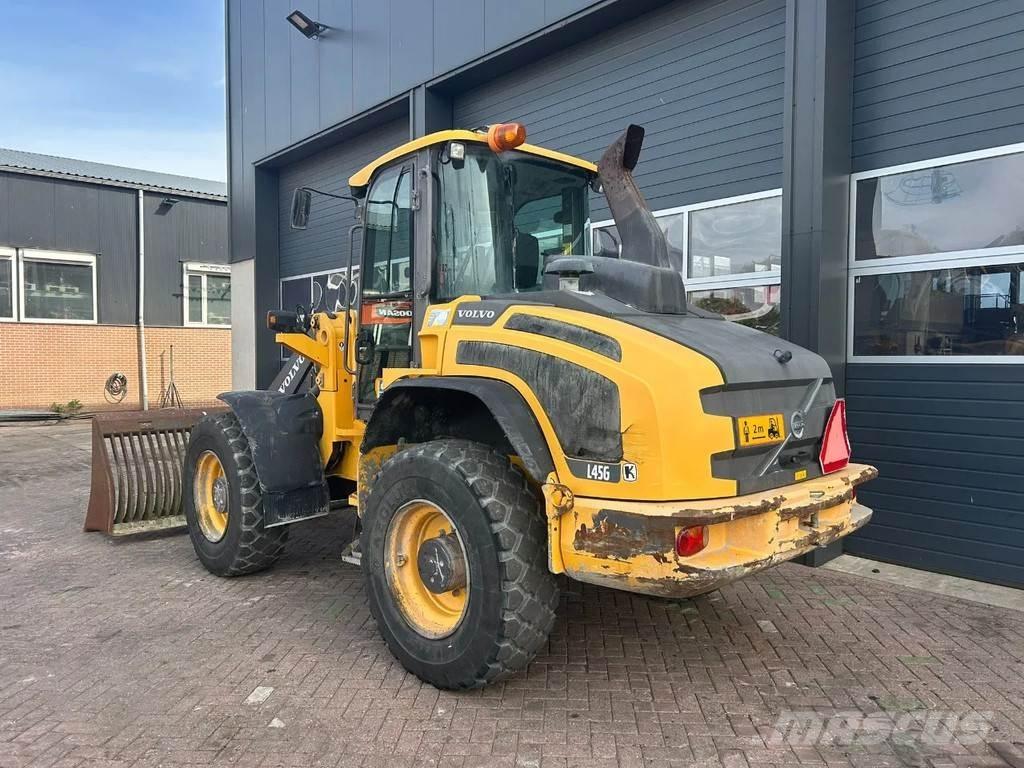 Volvo L45G Колесни товарачи