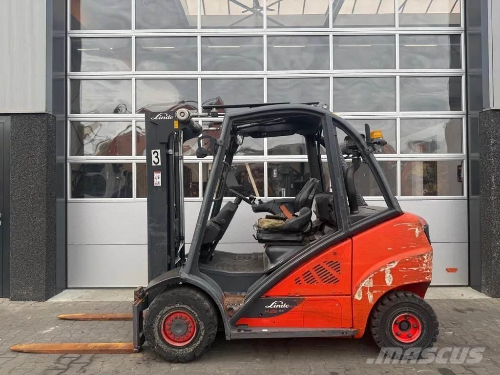 Linde H25D Вилични кари-повдигачи - други