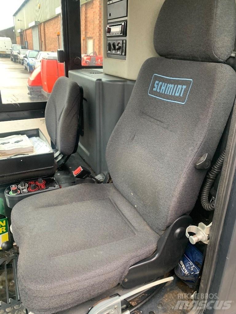 Schmidt swingo 200+ Автоматични метачки с четки