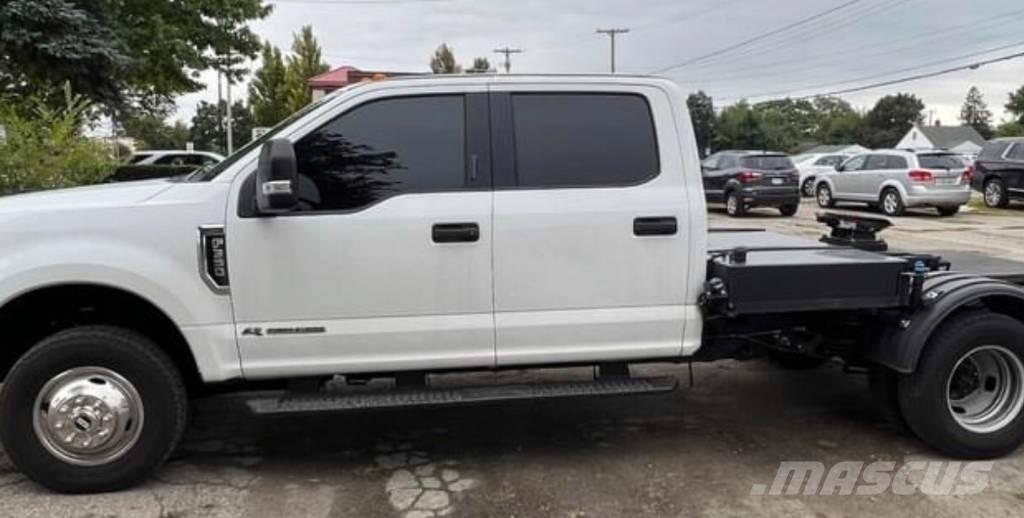 Ford F 350 XLT Други