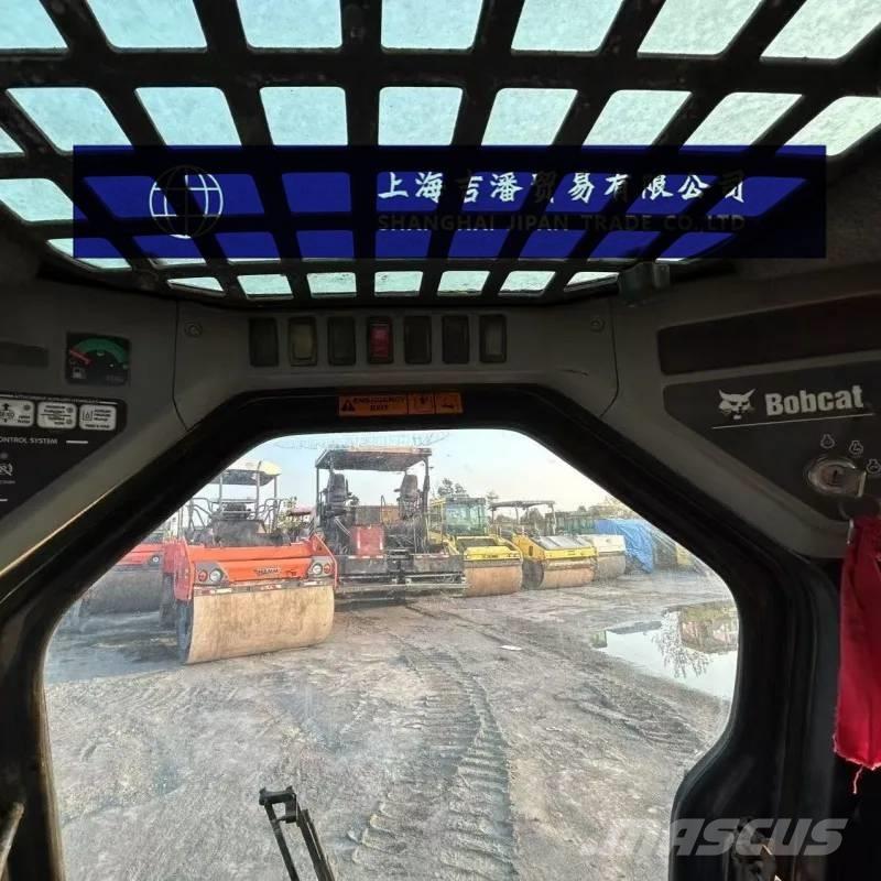 Bobcat S 300 Мини товарачи
