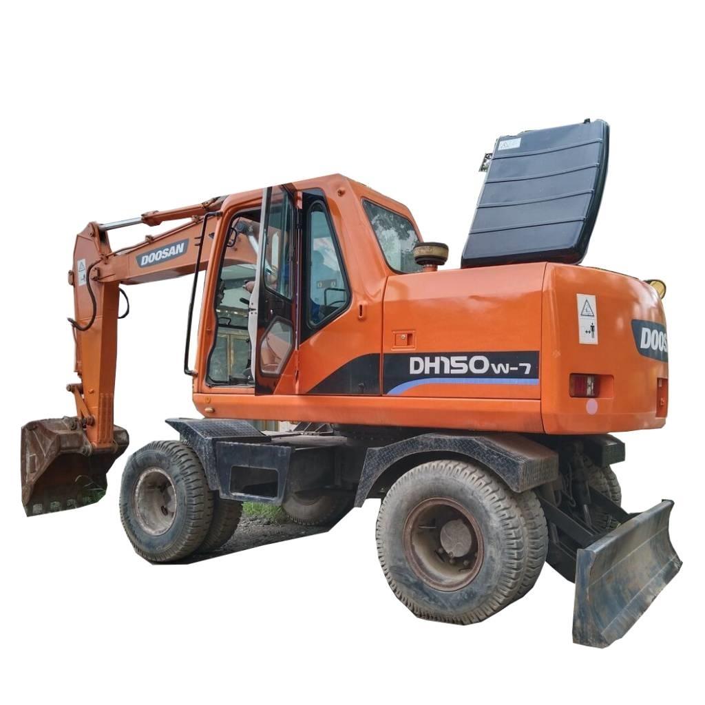Doosan DH 150 W-7 Колесни екскаватори