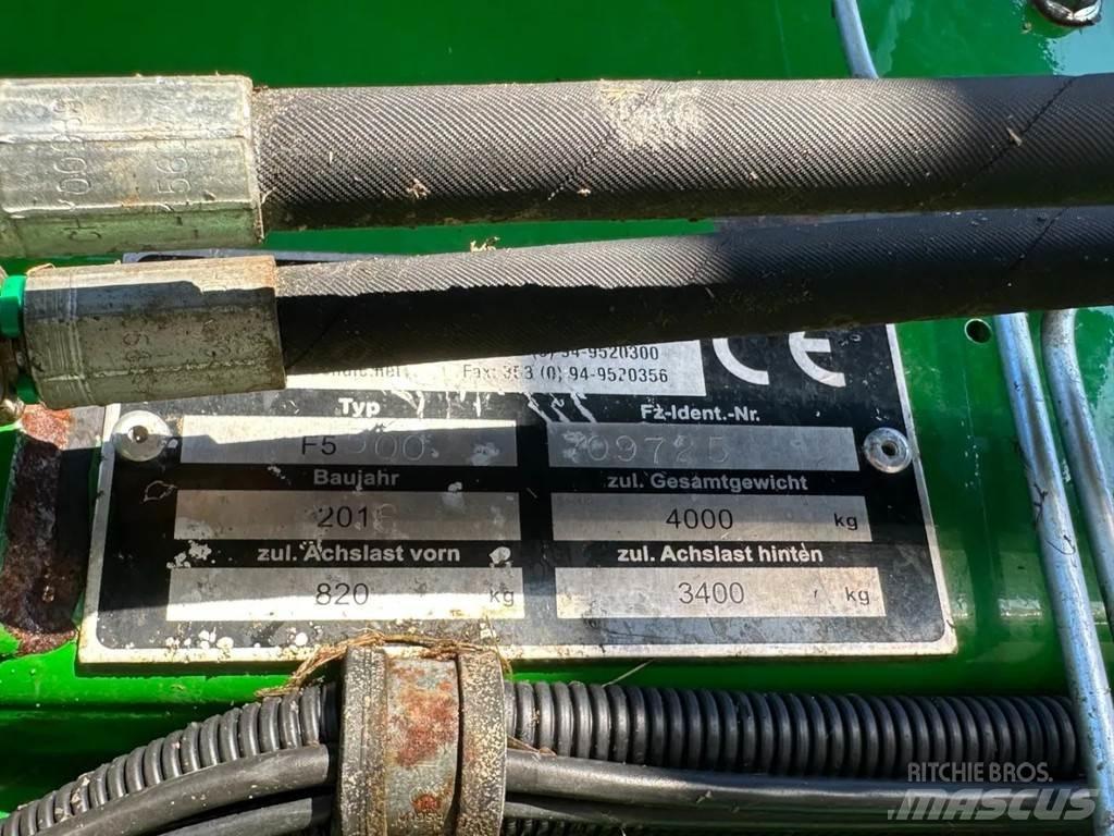 McHale F5500 Фуражни комбайни