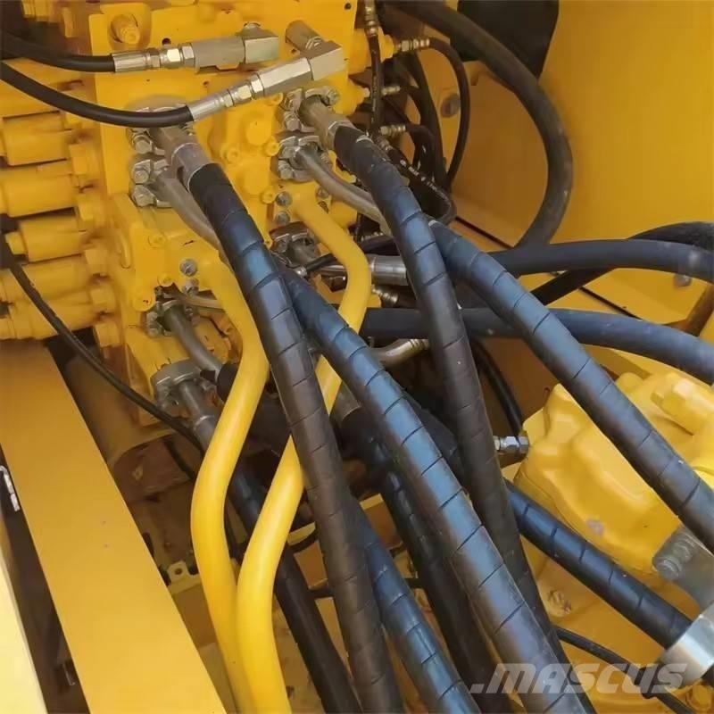 Komatsu PC 200 Верижен екскаватор