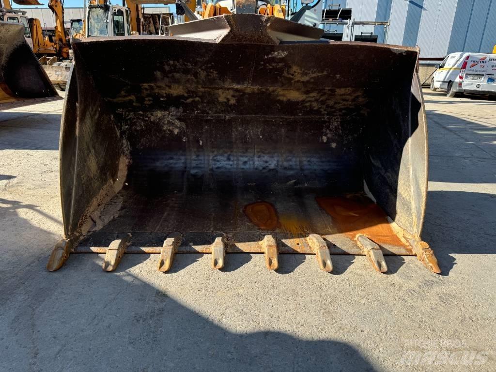 Liebherr L 576 Колесни товарачи