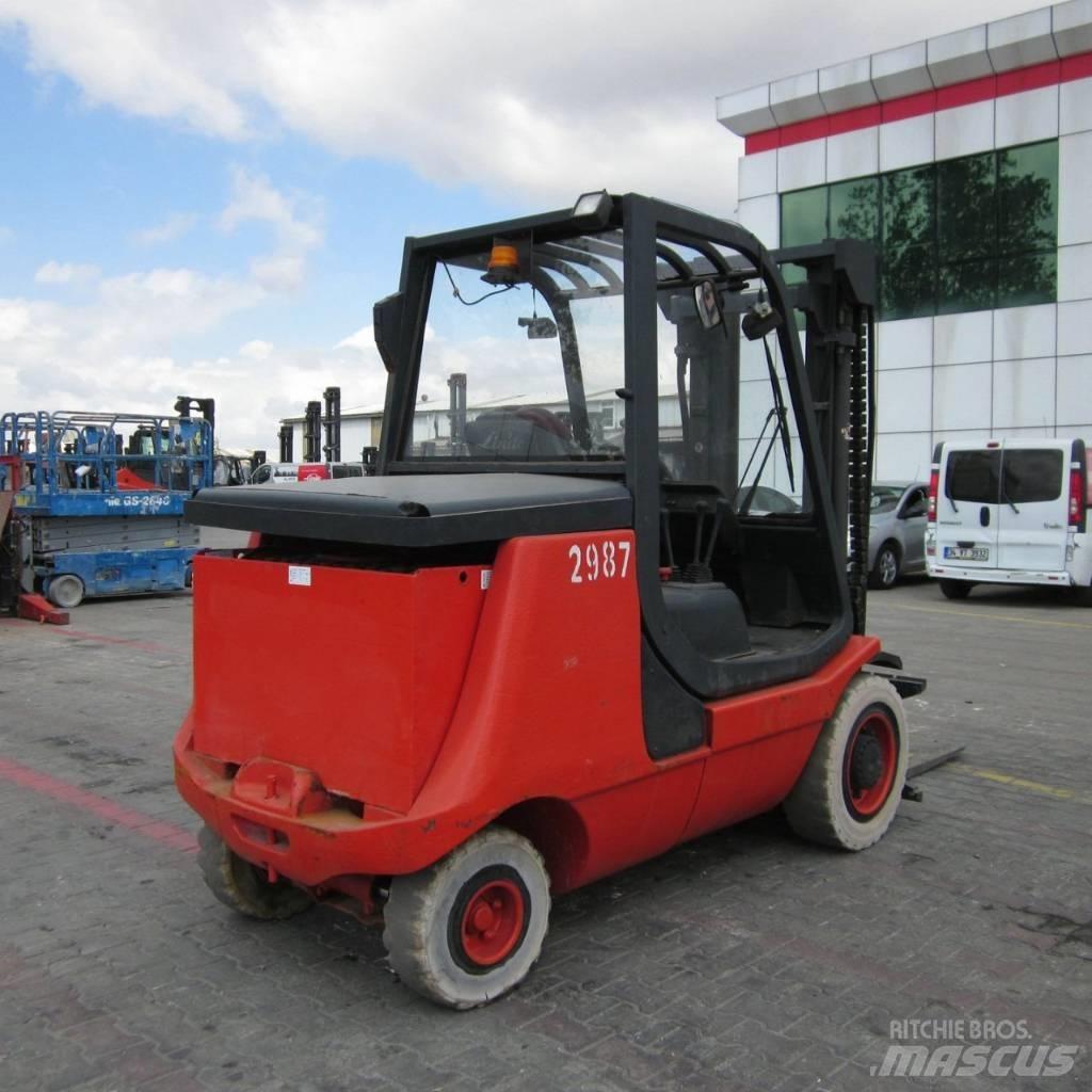 Linde E40P Електрически вилични кари-повдигачи