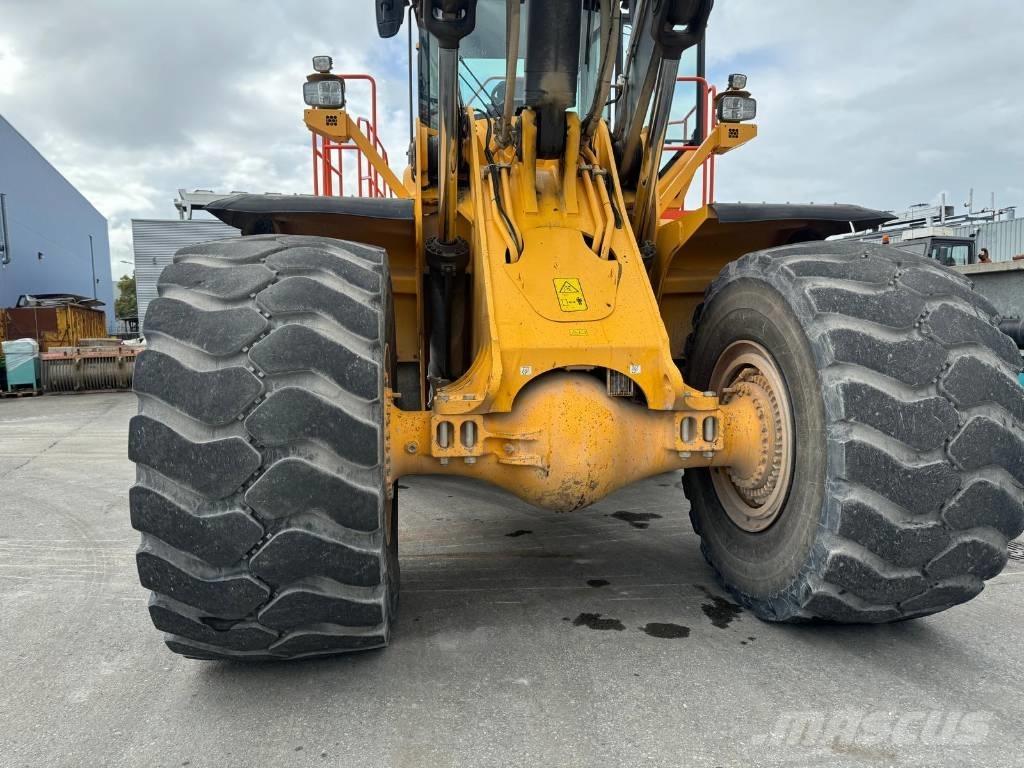 Volvo L 350 H Колесни товарачи