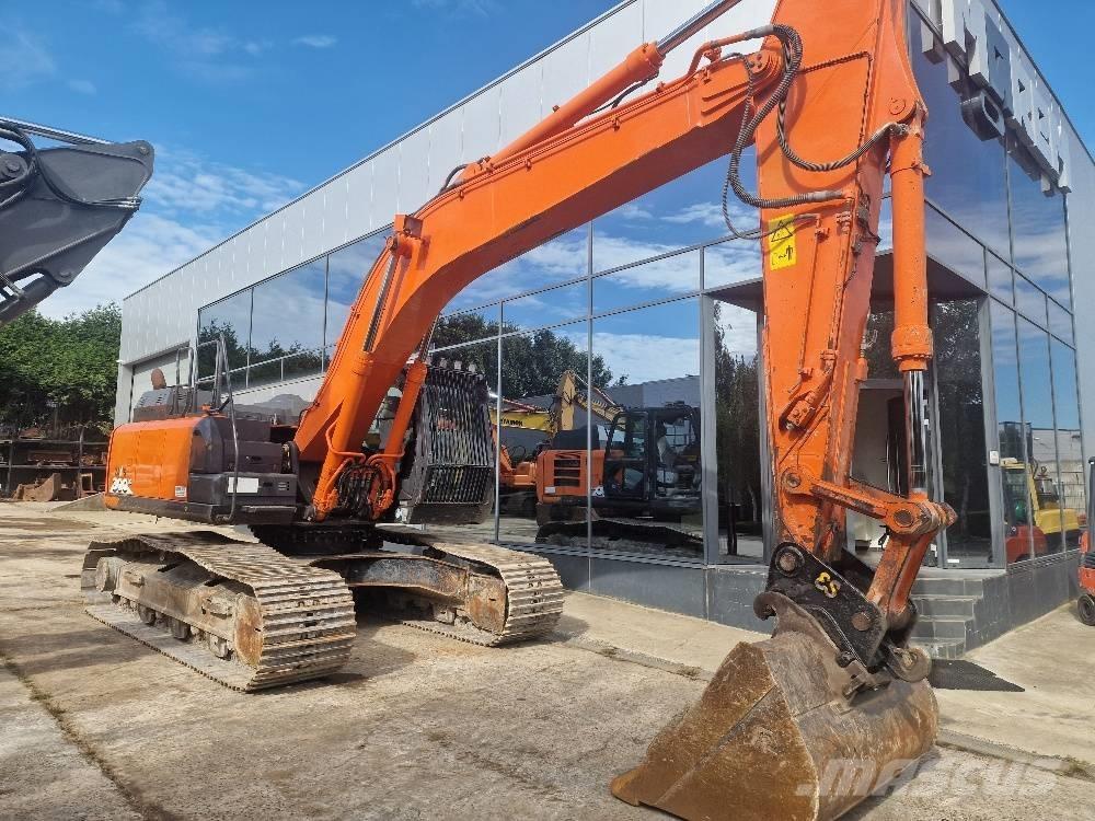 Hitachi ZX300LC-5 Верижен екскаватор