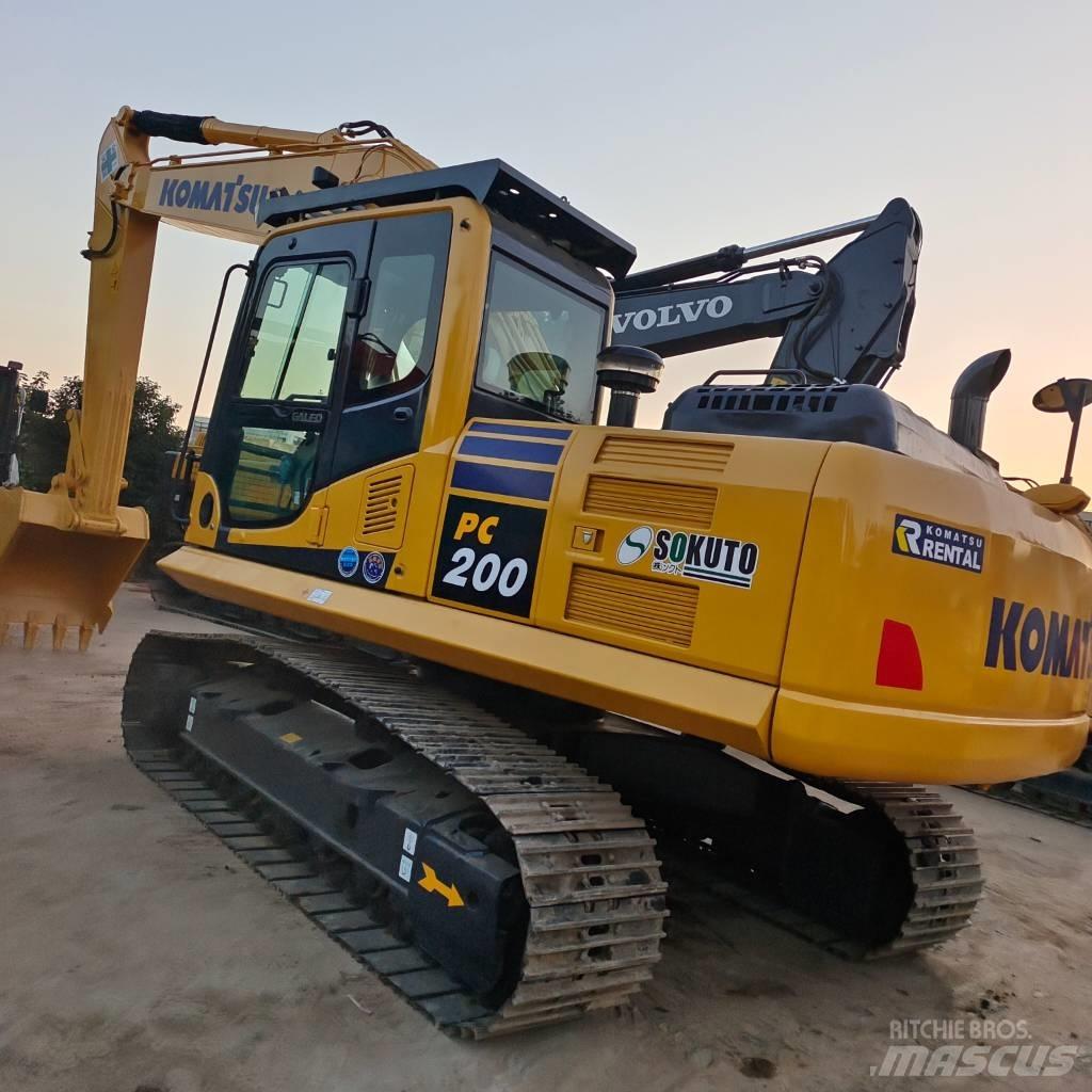 Komatsu PC 200-8 Верижен екскаватор