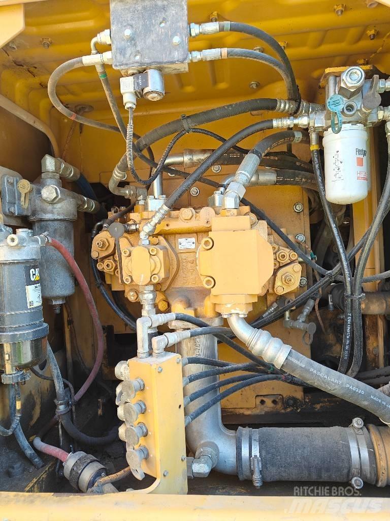 CAT 320 EL Верижен екскаватор
