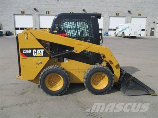 CAT 236 D Мини товарачи
