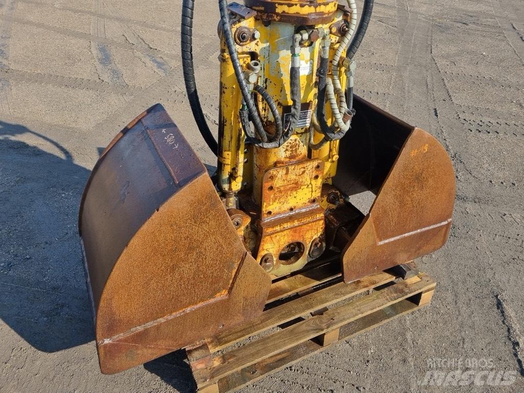 Liebherr 600 MM Куки