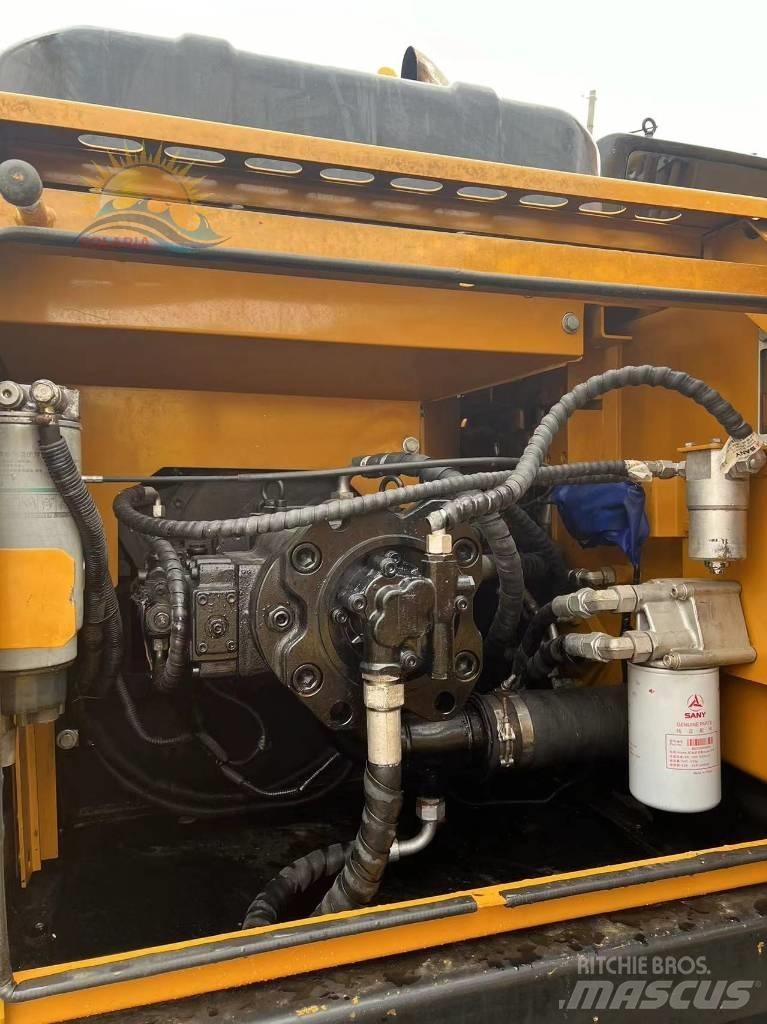 Sany SY 235H Верижен екскаватор