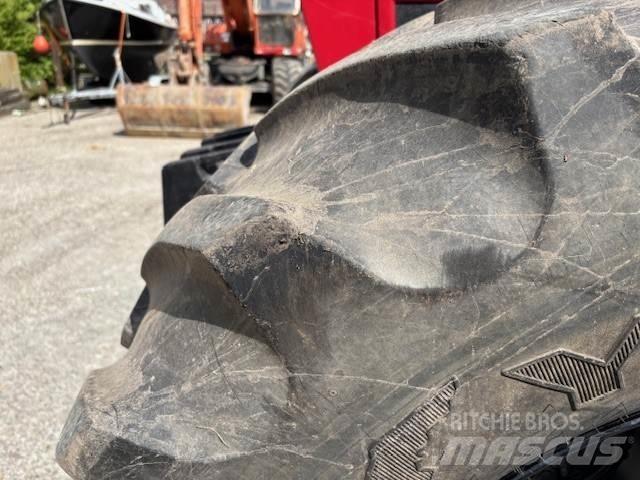 Case IH 1255 XL Трактори