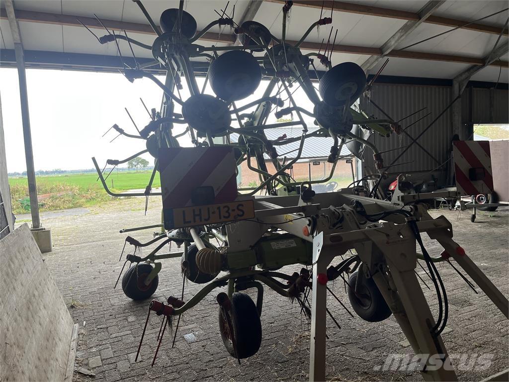 CLAAS volto 1320T Гребла и сенообръщачки