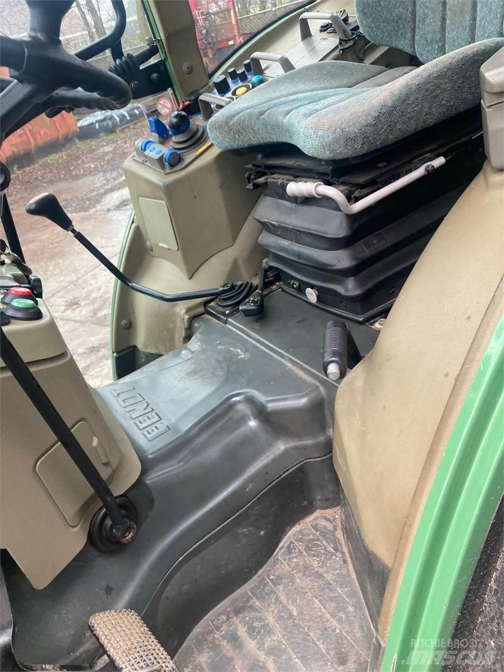 Fendt 208Va Трактори