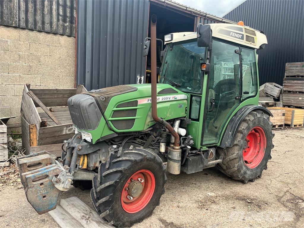 Fendt 209V vario Трактори