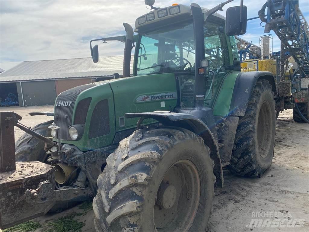 Fendt 711 Трактори