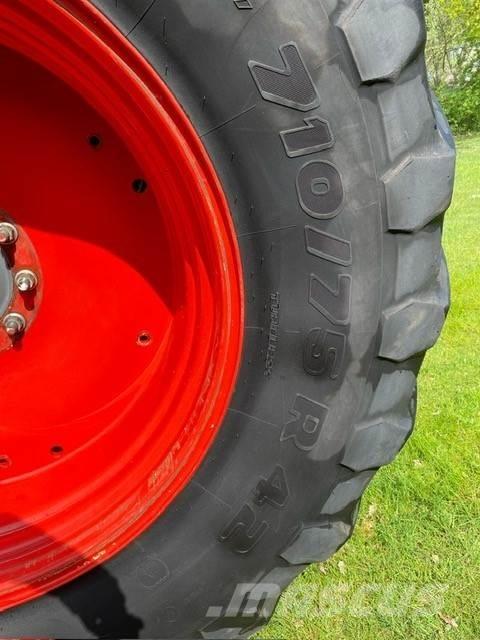 Fendt 927 Profi Трактори