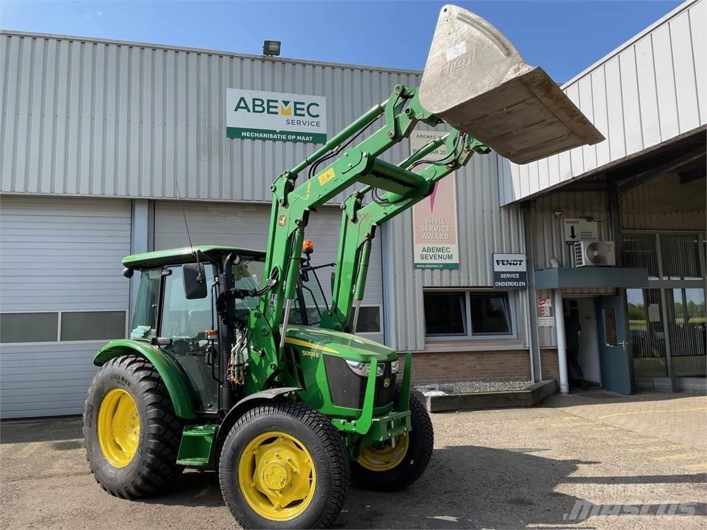 John Deere 5058 Трактори