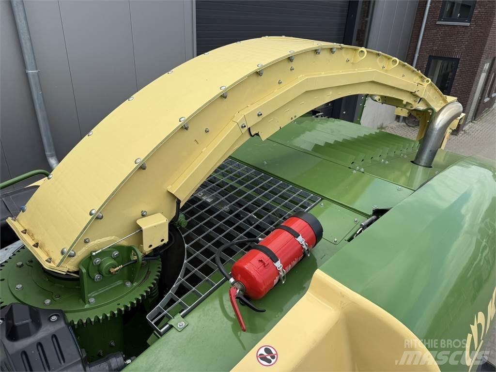 Krone BigX 630 Резачки за бали, резачки и машини за отмотаване на бали