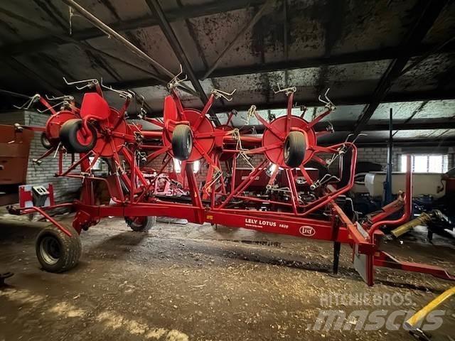 Lely Lotus 1020 Гребла и сенообръщачки