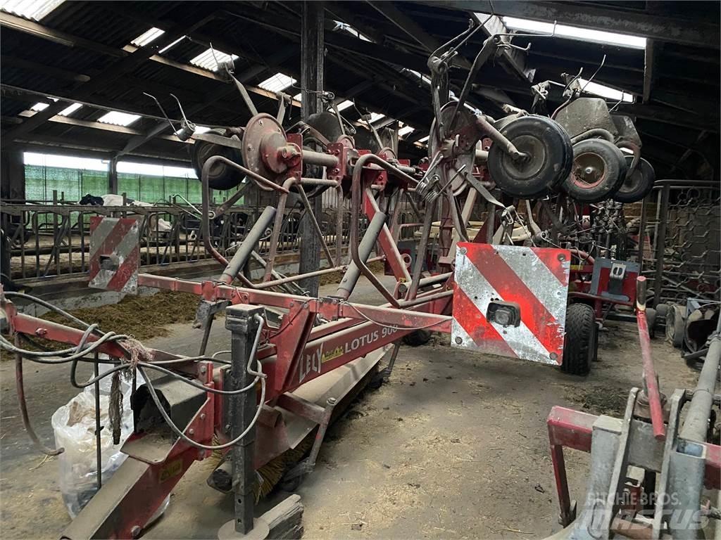 Lely Lotus 900 Гребла и сенообръщачки