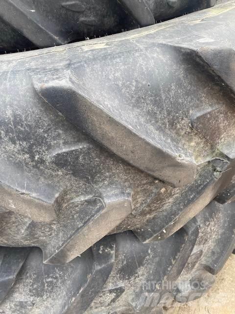Michelin 380/80R38 Колелета/Гуми