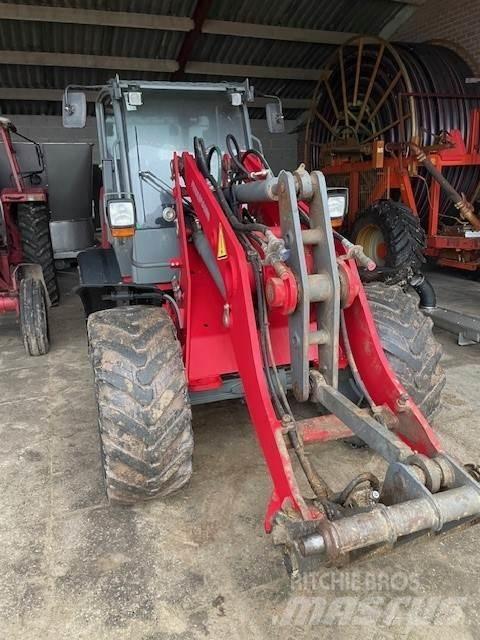 Weidemann 4080 LP Челни товарачи и багери