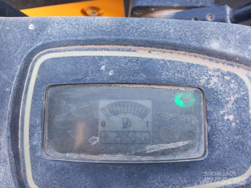 JCB 8030 ZTS Мини екскаватори < 7 т