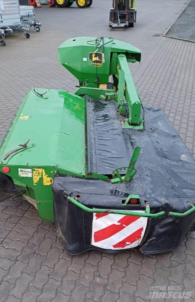 John Deere 328 Косачки