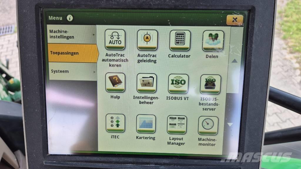 John Deere 6195 R Трактори