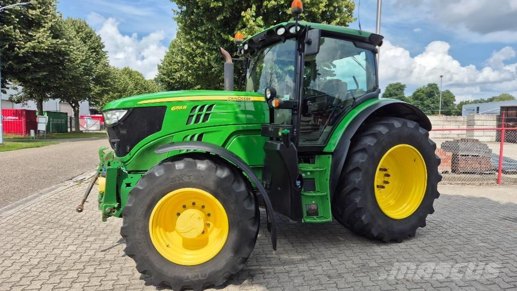 John Deere 6195 R Трактори