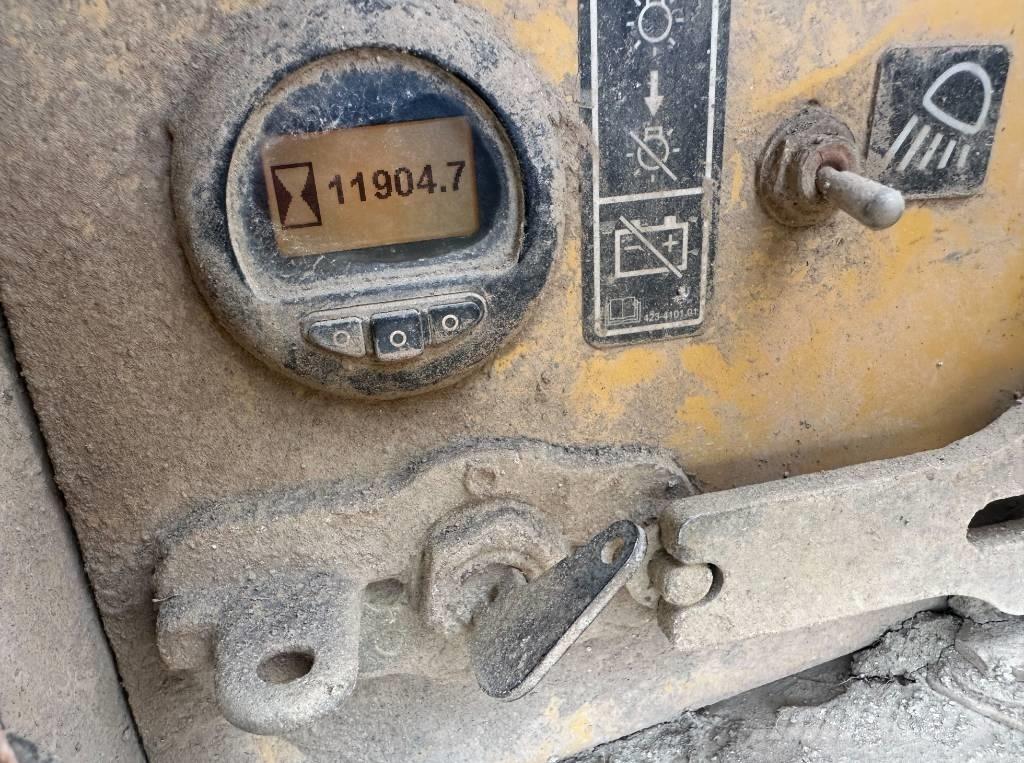 CAT D 6 T LGP Верижни булдозери
