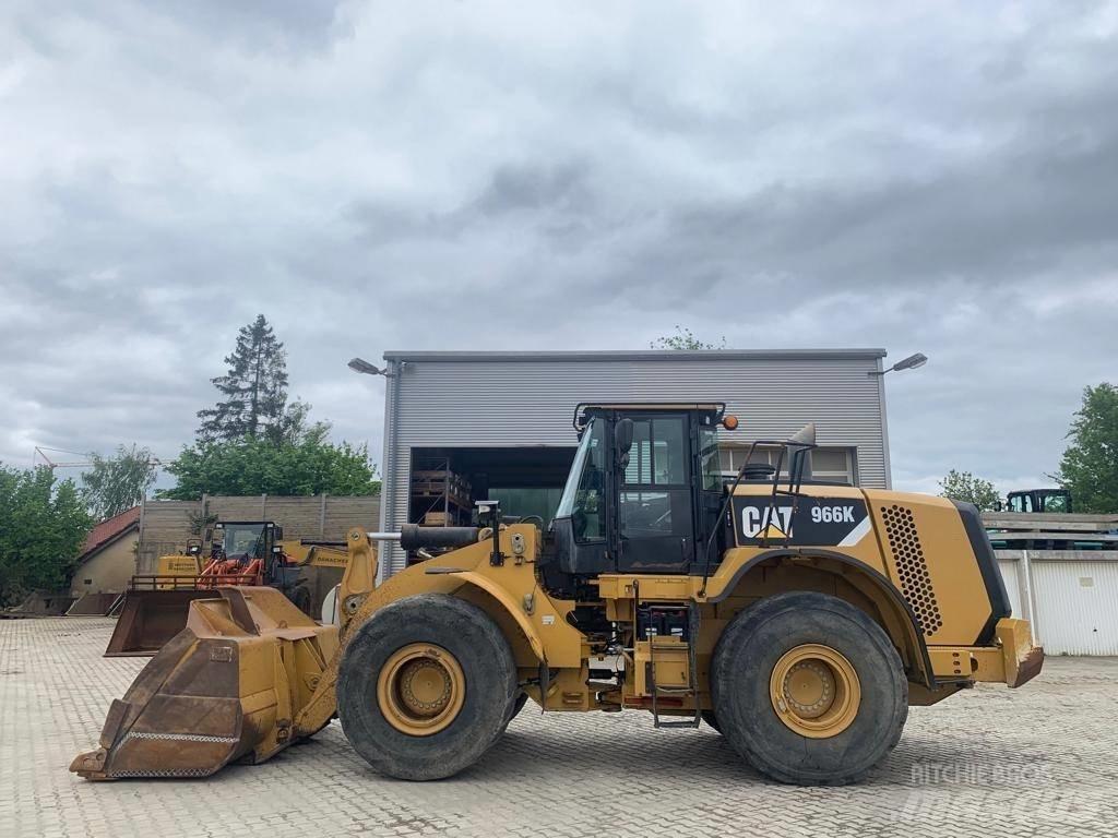 CAT 966 K Колесни товарачи