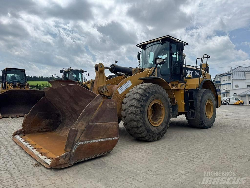 CAT 966 K Колесни товарачи