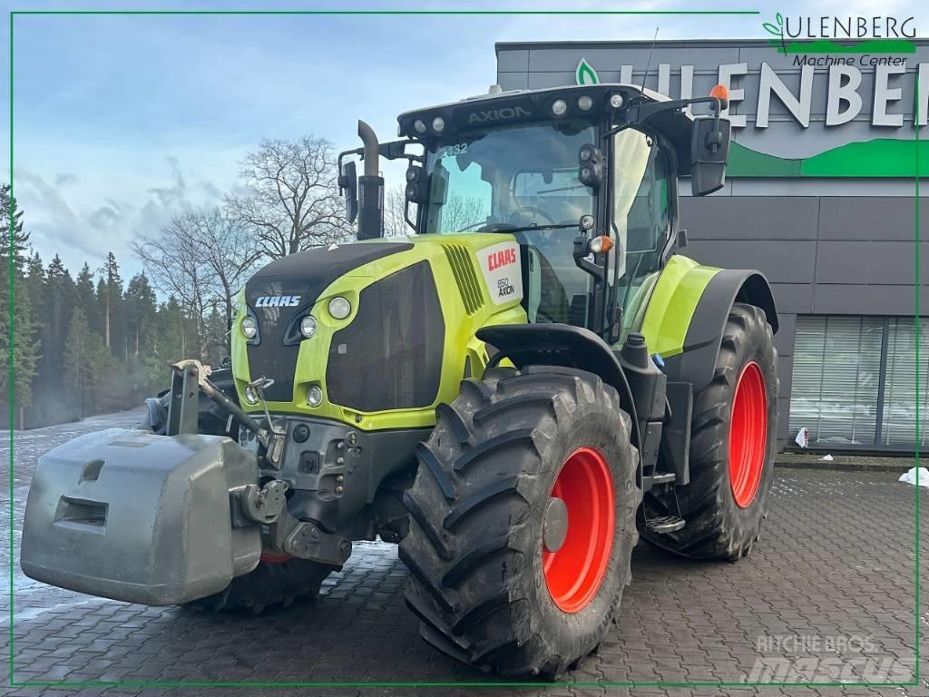 CLAAS Axion 850 Трактори