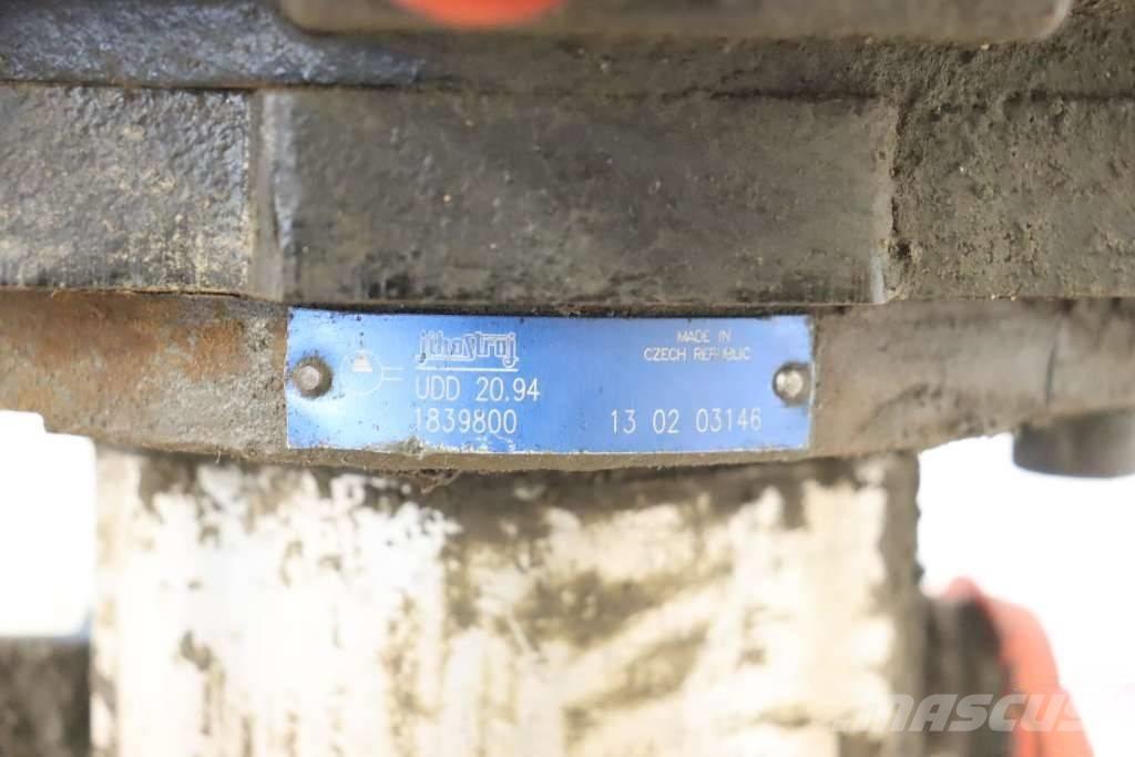 GiANT V 6004 T Хидравлични