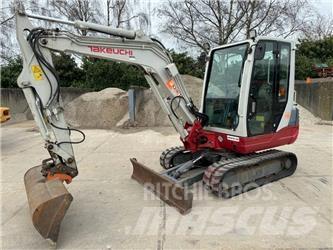 Takeuchi TB235 Мини екскаватори < 7 т
